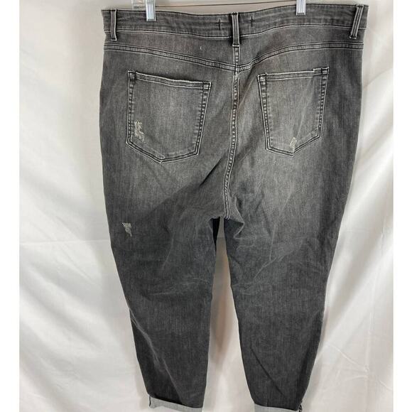 Forever 21 + Grey Distressed Zip Front Jeans size 20 - Picture 3 of 3